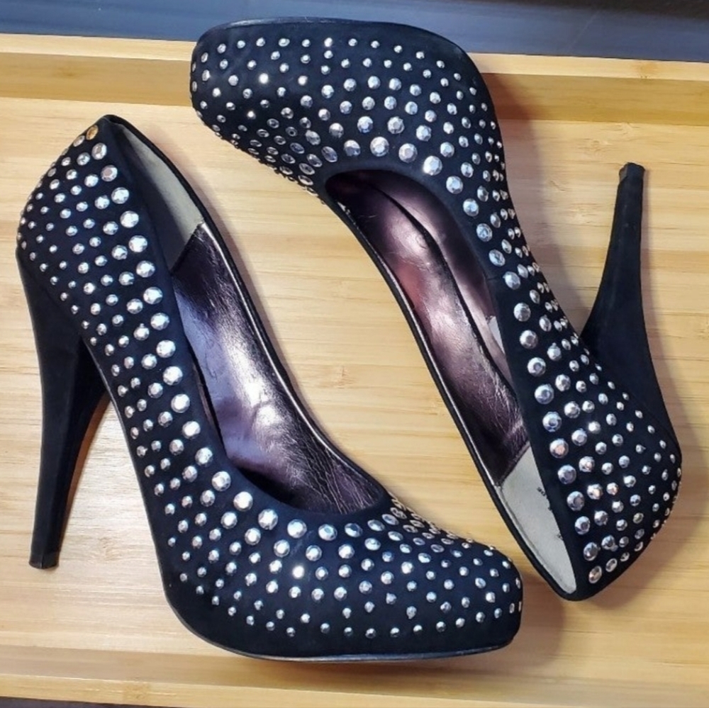 EUC - Steve Madden | Black Suede Silver Studded Heels Size 5.5